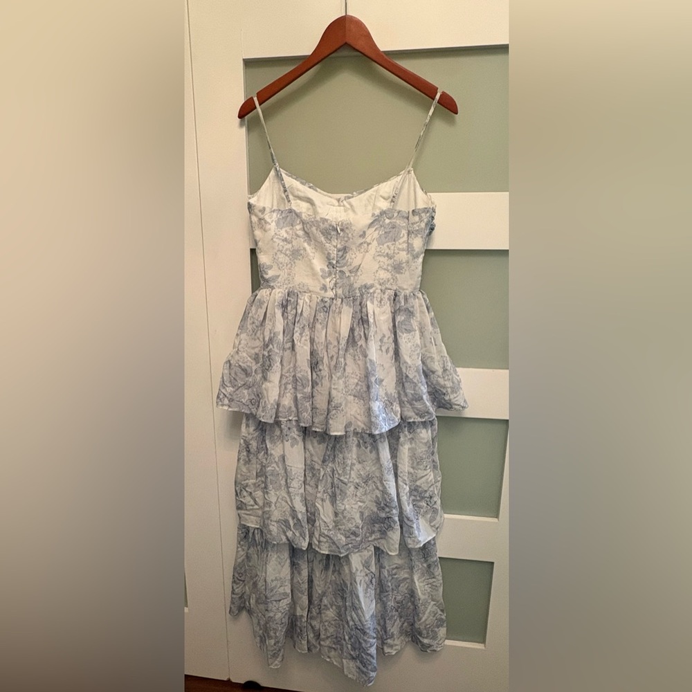 Floral Blue and White Floral Ruffle Midi Dress Size Medium - Picture 4 of 8